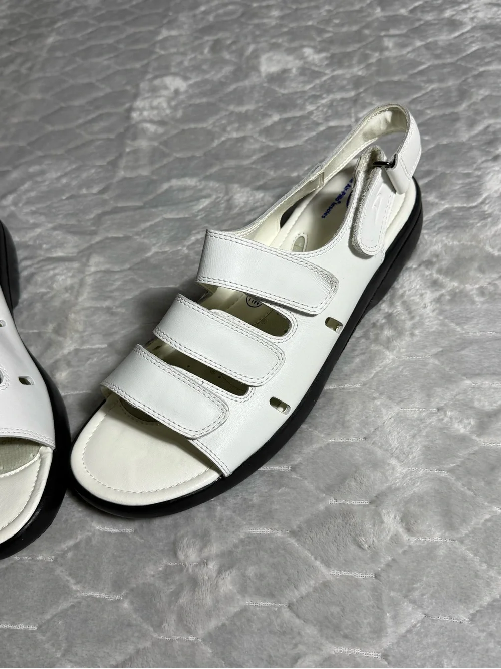 Dr Scholls Air Pillo Comfort Sandals White Leather 11W NWOB